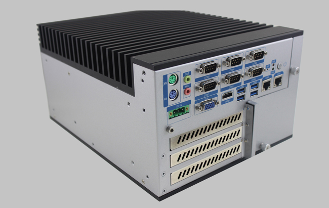 嵌入式工業(yè)電腦
