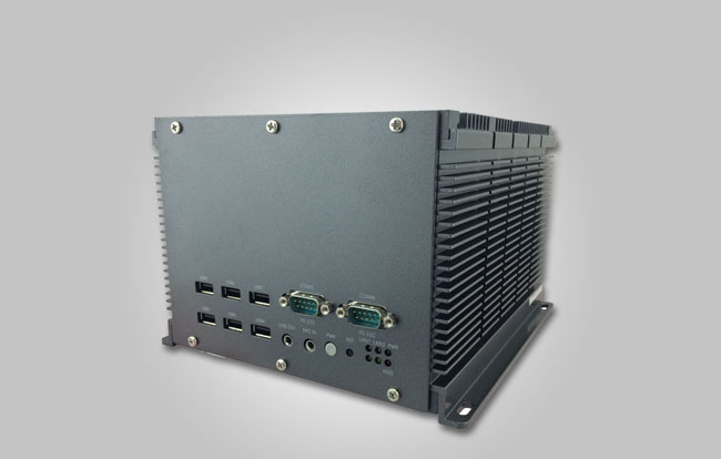 嵌入式工業(yè)電腦